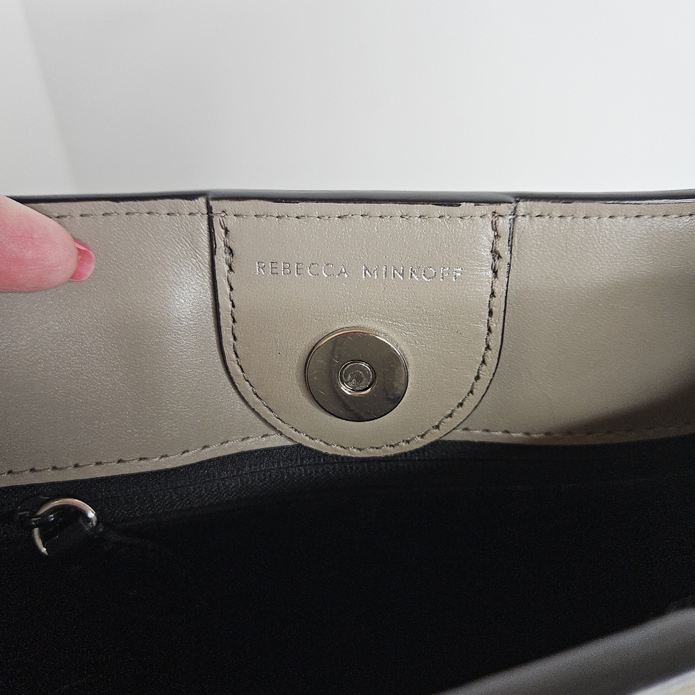Rebecca Minkoff Jody Leather Feed Bag Crossbody Taupe - Picture 9 of 14